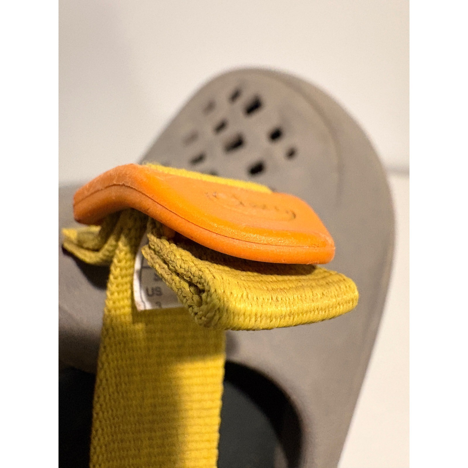 Chaco Kids Chillos Clog Grey Yellow Teal Adjustable Strap Sandals Size 3