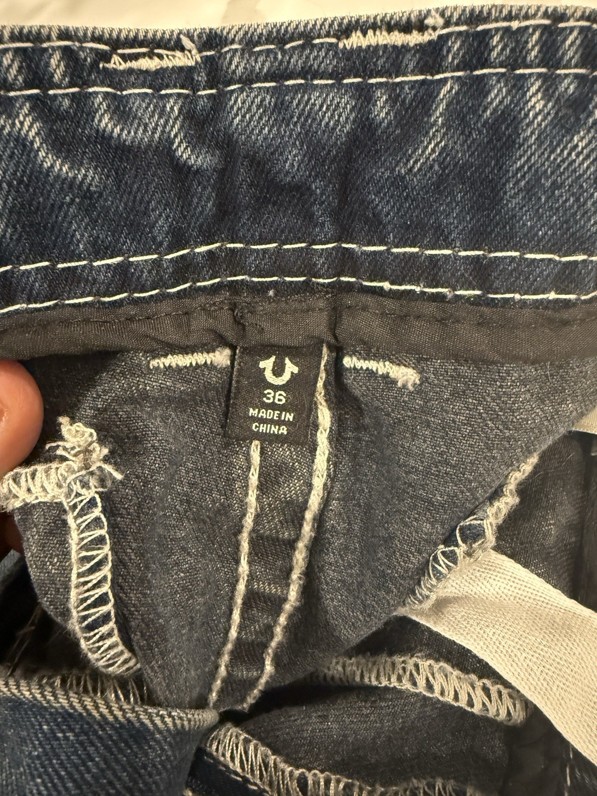 True Religion Men’s Blue Denim Cargo Jeans Relaxed Fit Medium Wash Size 36