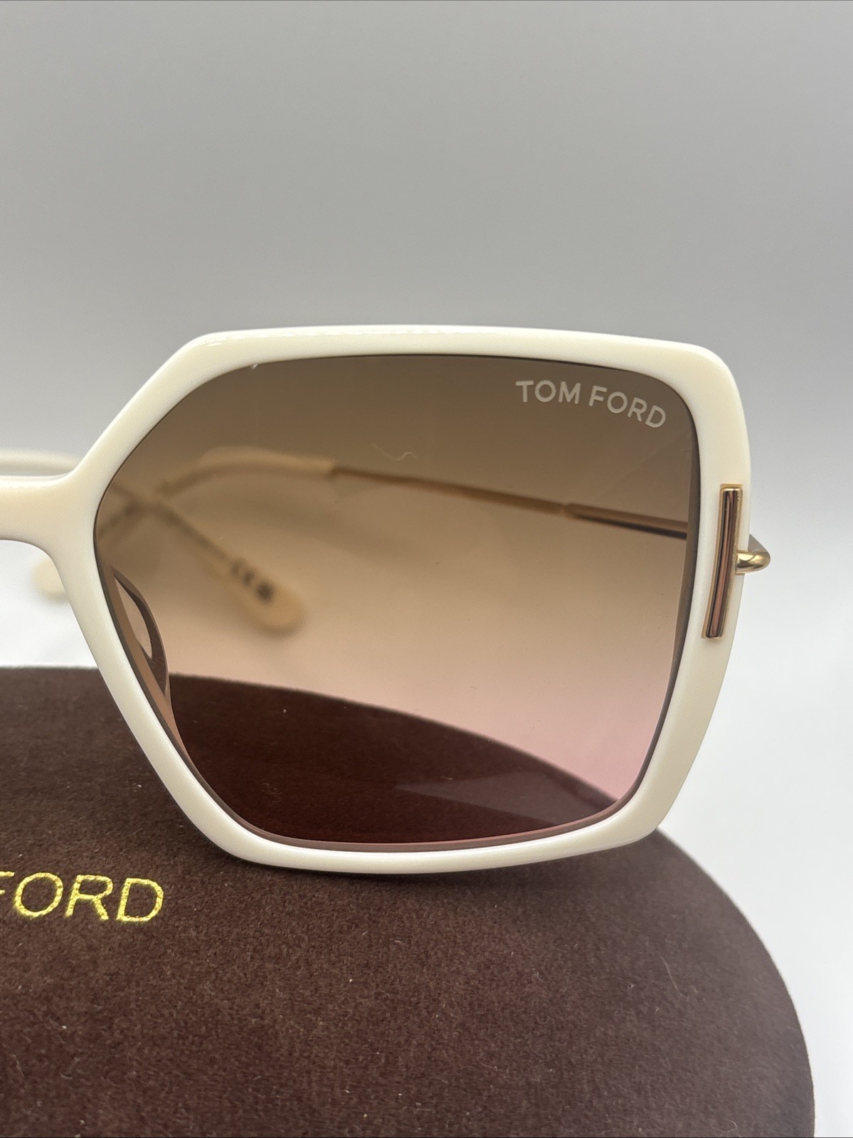 Tom Ford Joanna FT1039 25F Ivory Gradient Brown 59 mm Women’s Sunglasses