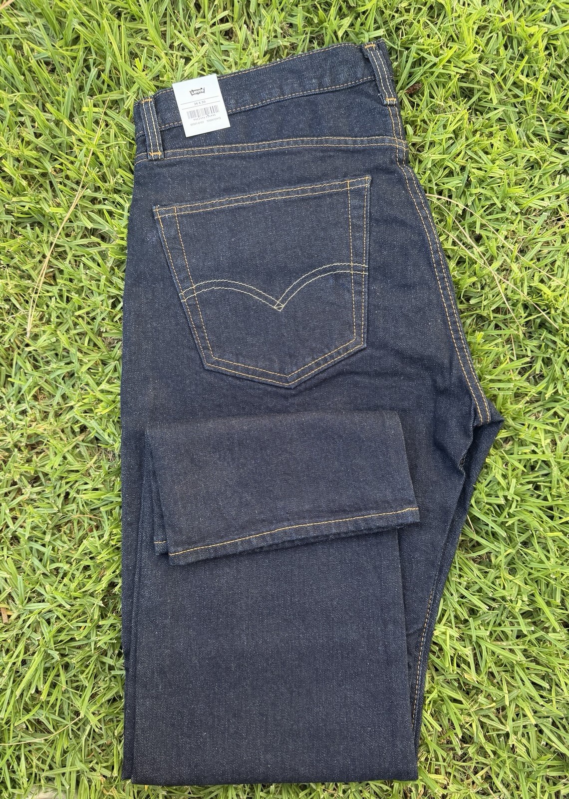 Levi’s Premium 501 Original STRAIGHT LEG Jeans Men 36×30- Blue 00501-0101 NWT