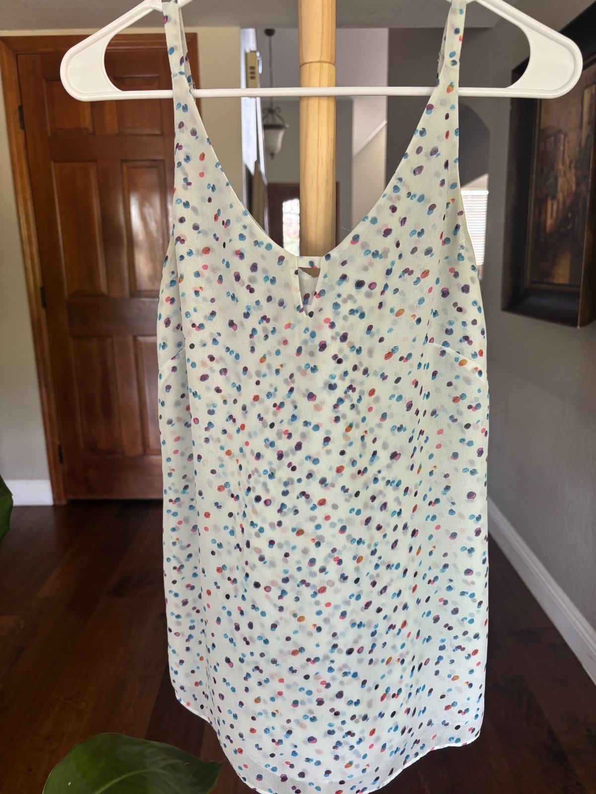 CAbi Multicolor Confetti Dot Lined Tank Blouse V-Neck V-Back Women’s XS