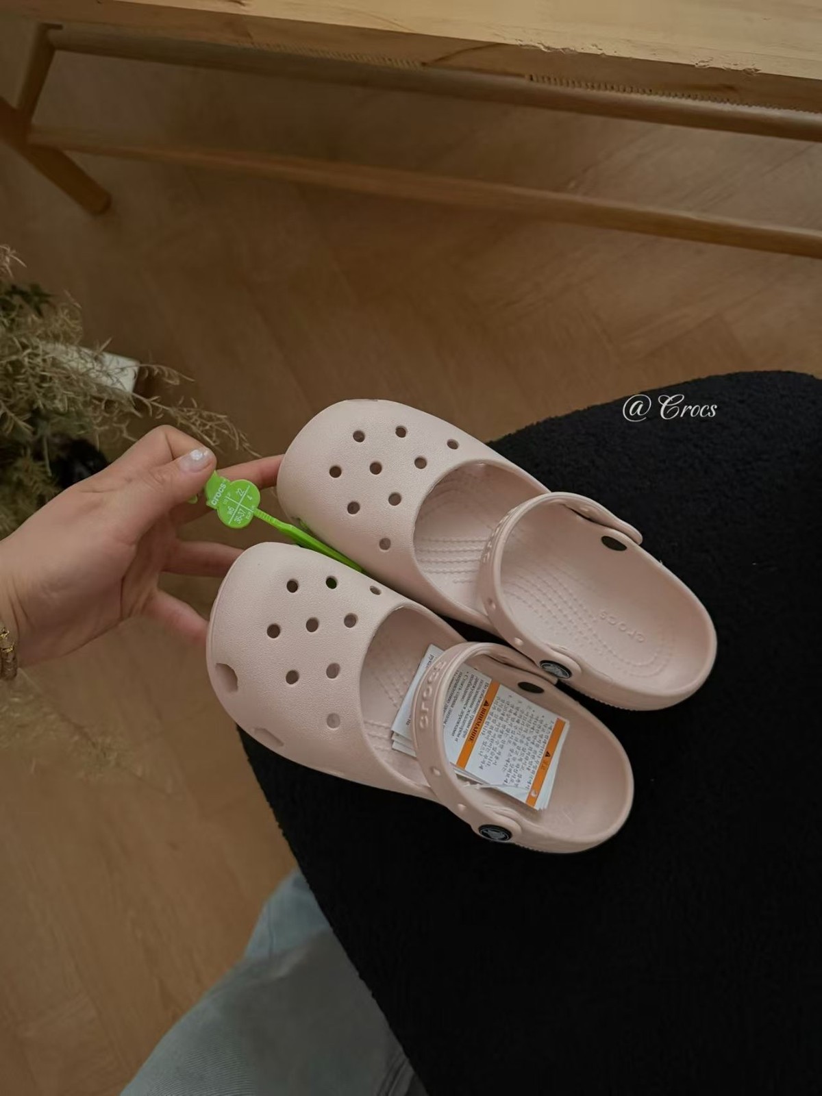 NEW Womens Crocs Classic Leopard Print Ballet Flat Clog