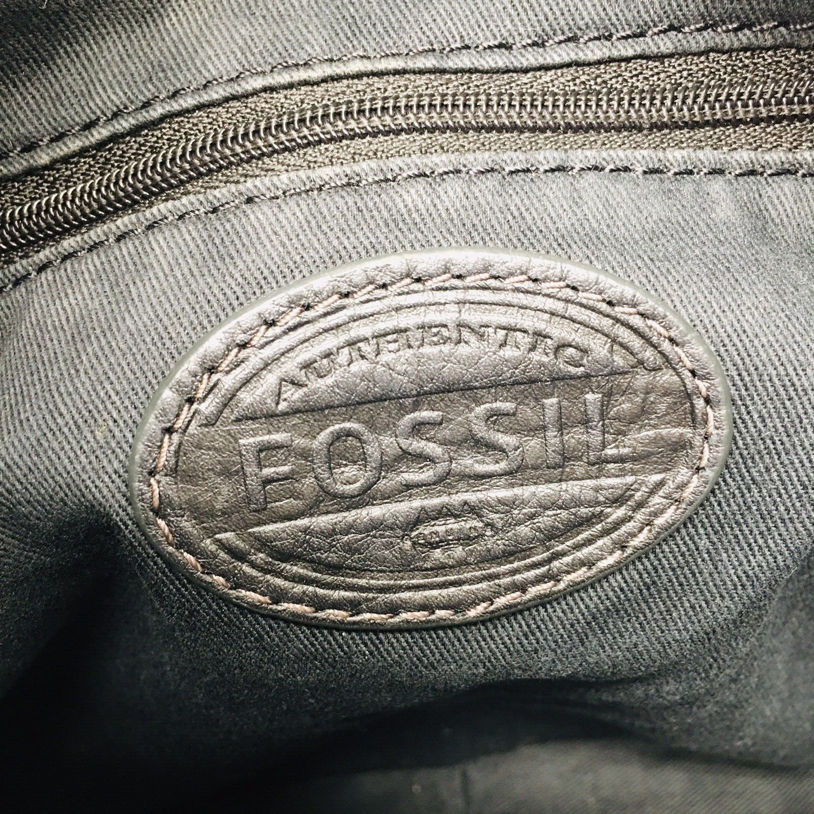 Fossil Shoulder Bag Purse Black Pebble Leather Push Lock Pockets Zip Key