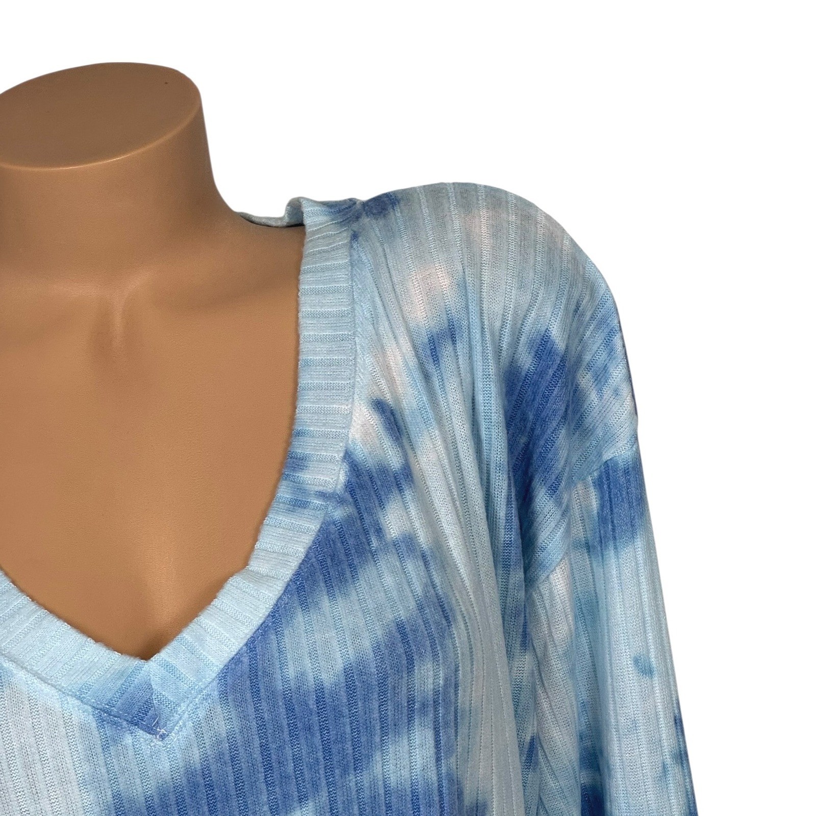 PINK Victoria’s Secret Tie Dye Ribbed V-Neck Long Sleeve Top Blue White Medium