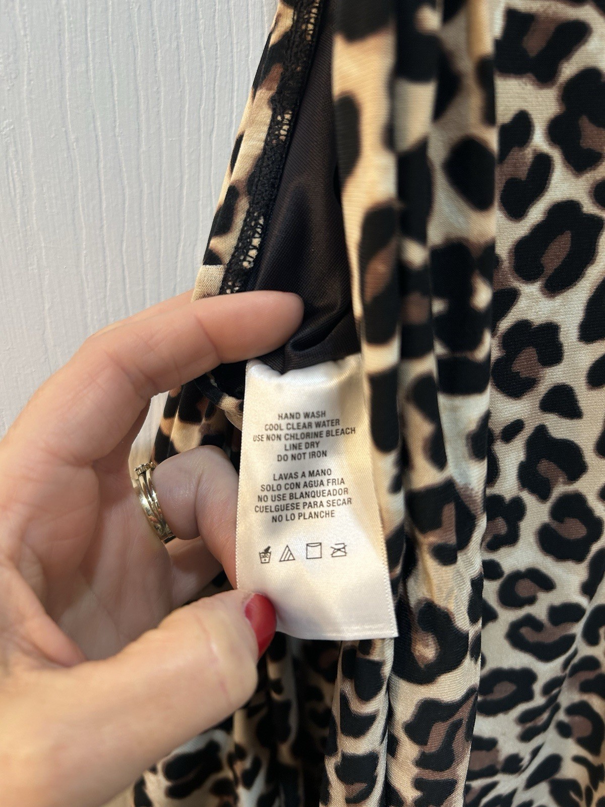 Dreamsuit by Miracle Brands Tiered Leopard Print Halter Swim Top Sz 14 Ruffled