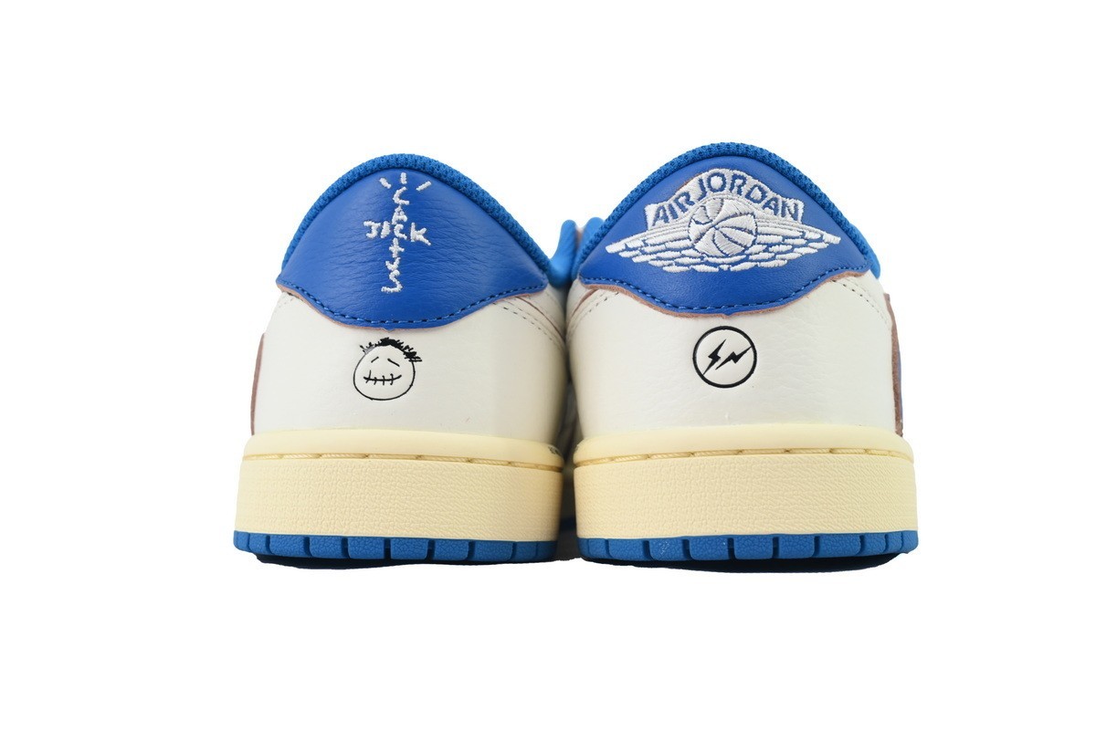 DM7866-104 Fragment Design x Travis Scott x Air Jordan 1 Retro Low OG SP ‘Sail