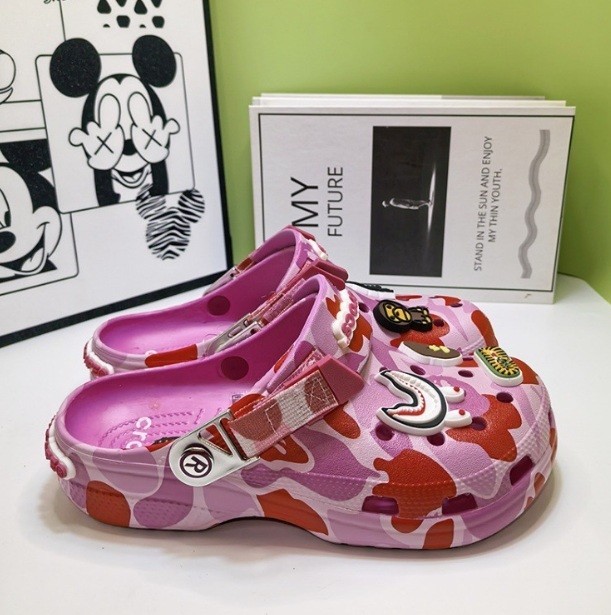 BAPE x Crocs ABC Pink Camo Clogs Men’s Size US Trend Streetwear