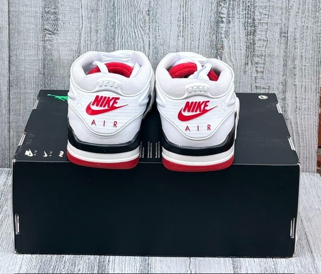 MENS AIR JORDAN 4 RM SHOES / SIZE 10.5 / WHITE-RED-BLACK / NEW