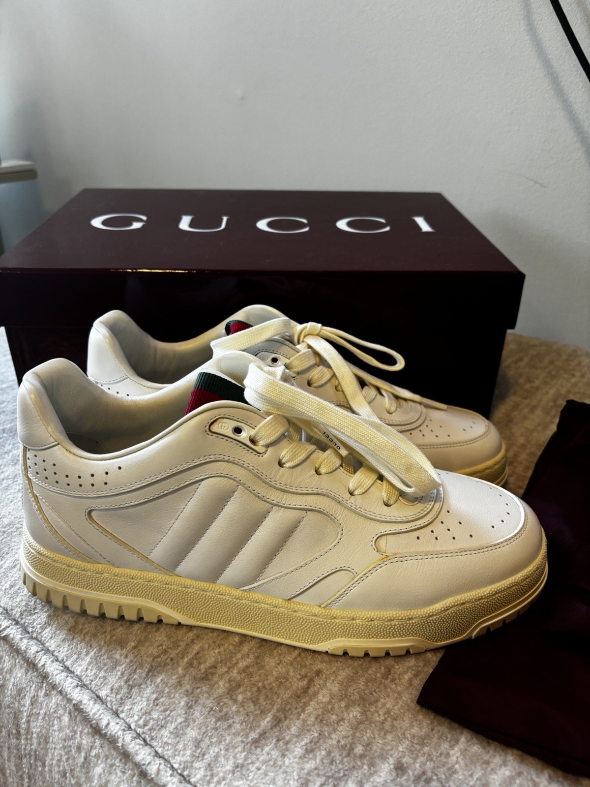 Gucci Men’s White Leather Web Stripe Sneakers Size 7 Model 1886 AADJ9 9097