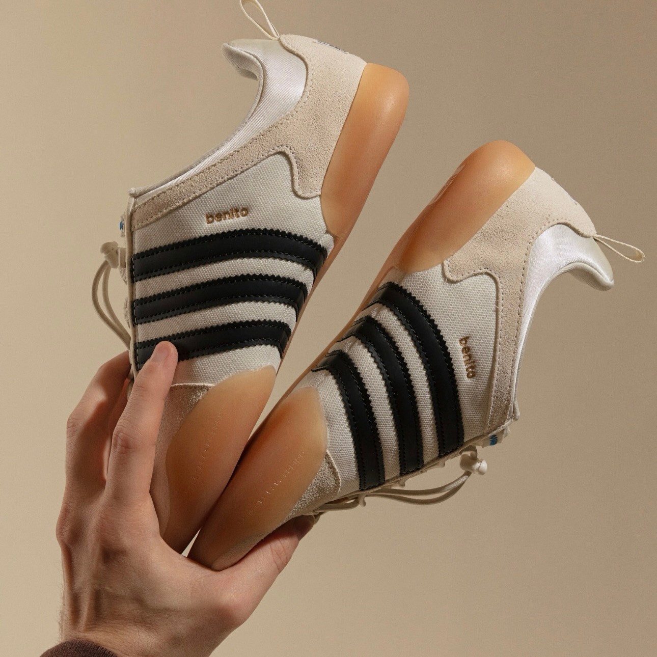 adidas Bad Bunny x Ballerina ‘Off White Black Gum’ JQ9229 Size