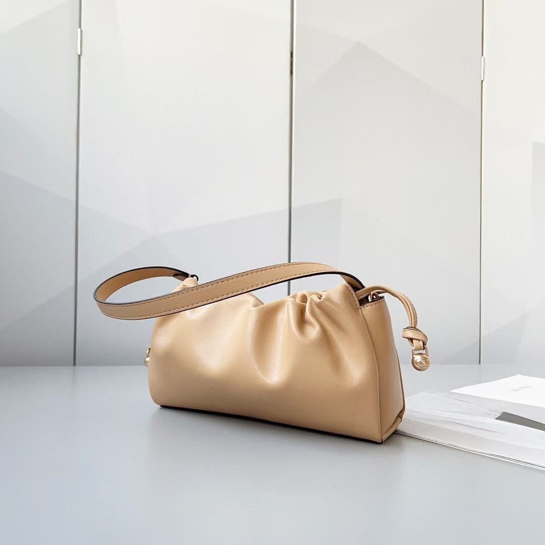 COACH Faye Shoulder Bag CV529 Outlet New Rushing Tan