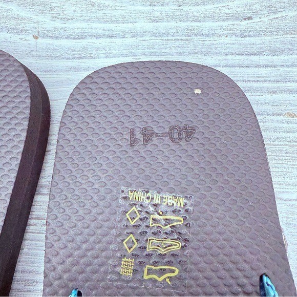 Funny flip flops that make marks in the sand men’s sizing see chart shoes nwot