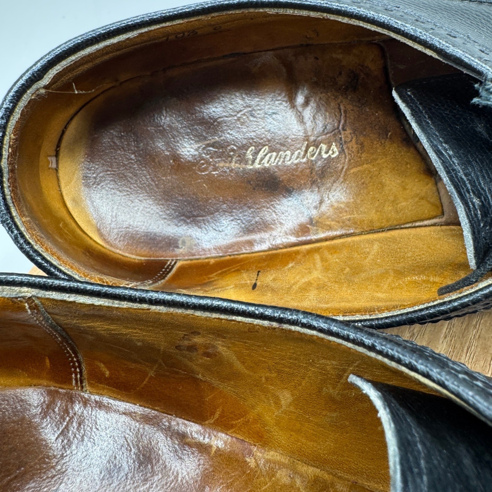 Vintage Wingtip Oxford Shoes 10.5 E Black Leather Brogue Derby Dark Academia