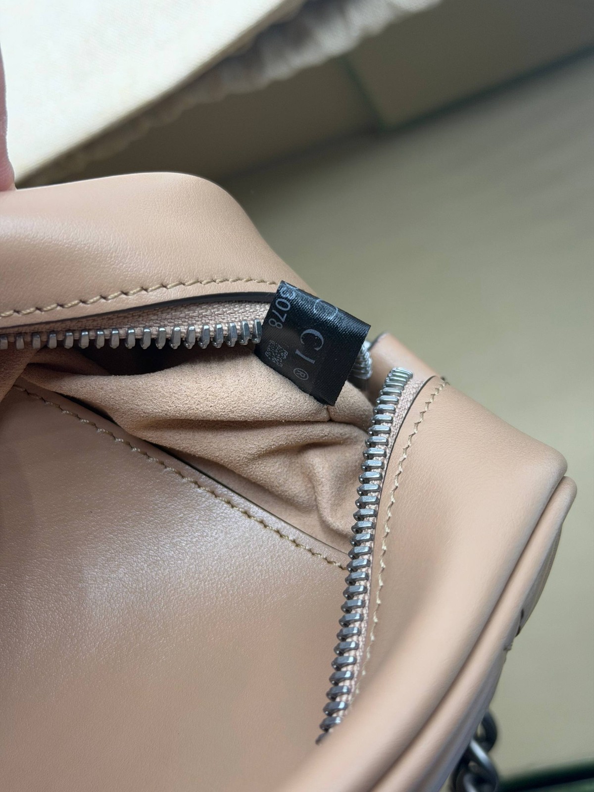 Gucci Marmont Matelassé Leather CrossBody Camera Bag 447632 Nude Beige