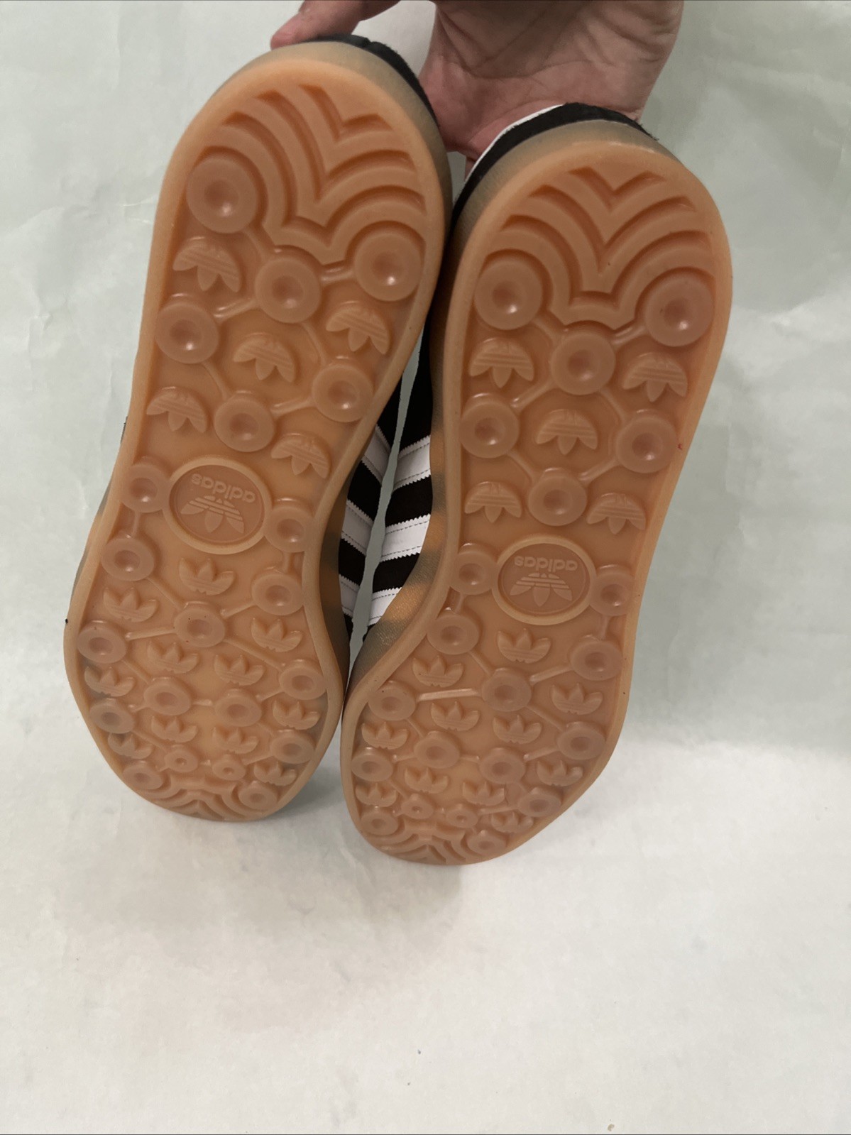 Men’s Adidas Gazelle Indoor Black Gum Athletic Casual Shoes / H06259 / Size 13