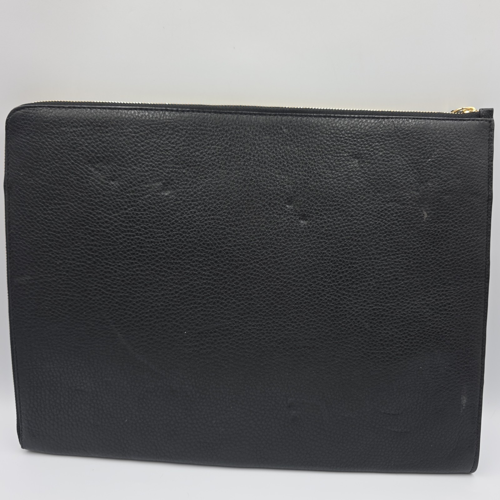 Coach Crosby Push Lock Black Pebbled Leather Zip Top Pouch Bag Document Table