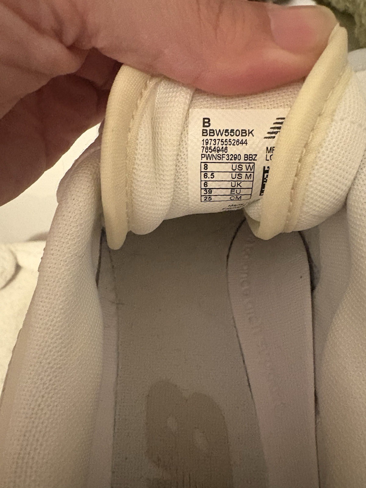 New Balance 550 ‘white linen’ US W8/M6.5