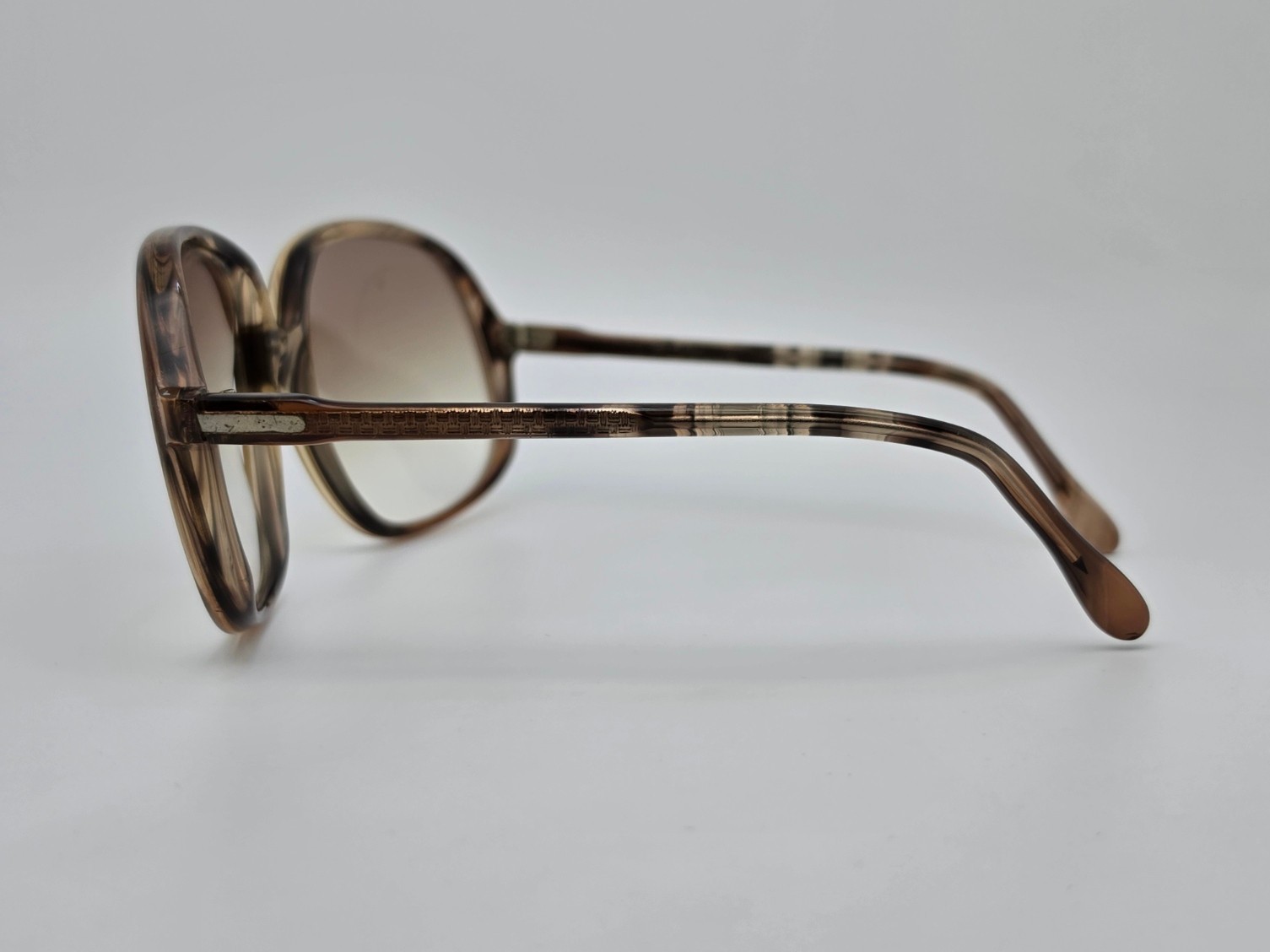 Vintage Crystal Brown Frame Light Brown Gradient Lens Oversized Sunglasses 57mm
