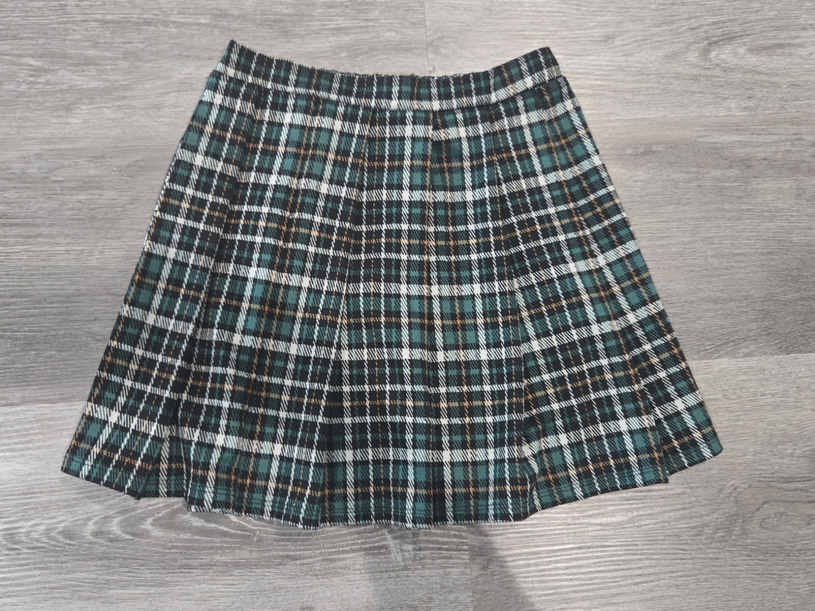 amy byer skirt SIZE 14. Girls