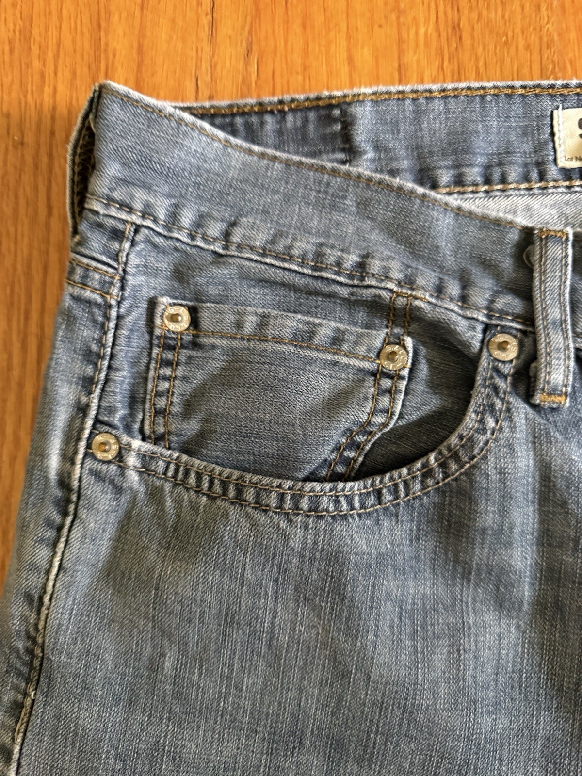 Levi’s 505 Men’s 30×32 Straight Fit Blue Medium Wash Cotton Denim Jeans Mid Rise