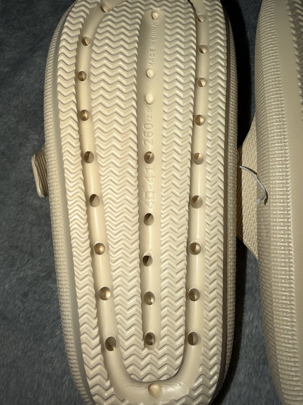 The Cloudies Slides Sandal Cream Color Buckle Woman’s Size 8.5-9.5 (40-41)