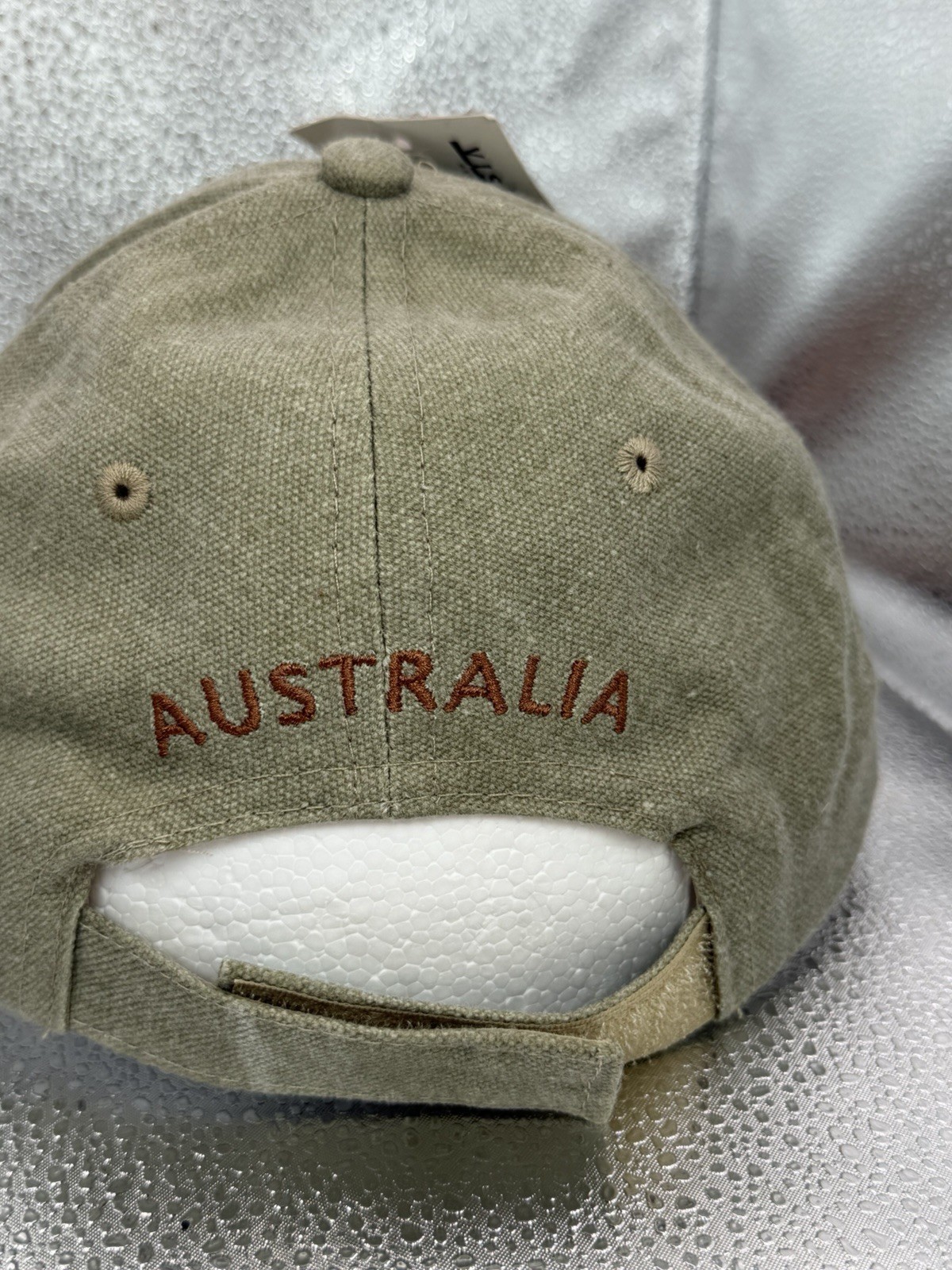 Visit Merchandise Hat Green Australia Kangaroo Suede Brim Cotton Cap Adj