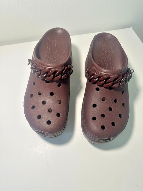 CROCS Siren Dark Cherry Chain Clog Heel W 15 M 13 Comfort Platform Waterproof