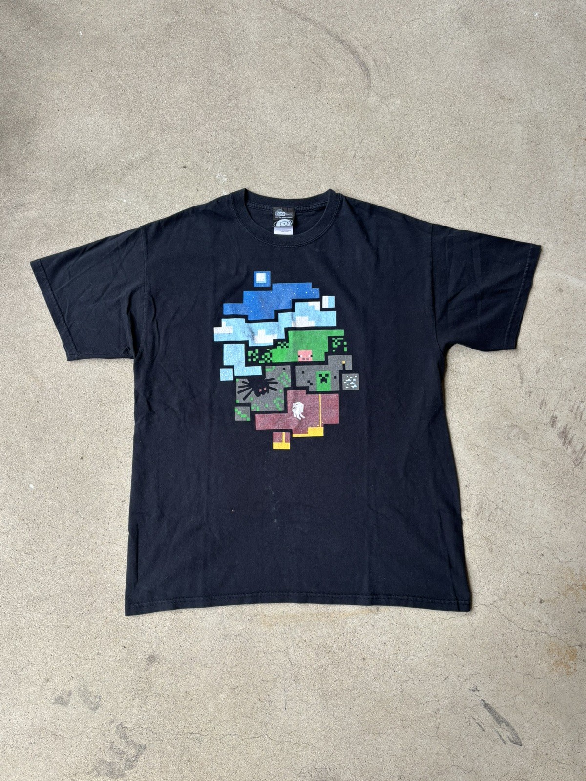 VINTAGE Y2K Think Geek Minecraft Shirt Mens L 2000s Gaming Promo