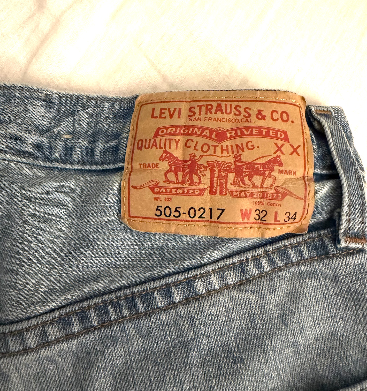 Levi’s Vintage Clothing 1967 505™ Regular Fit Selvedge Men’s Jeans 32×34