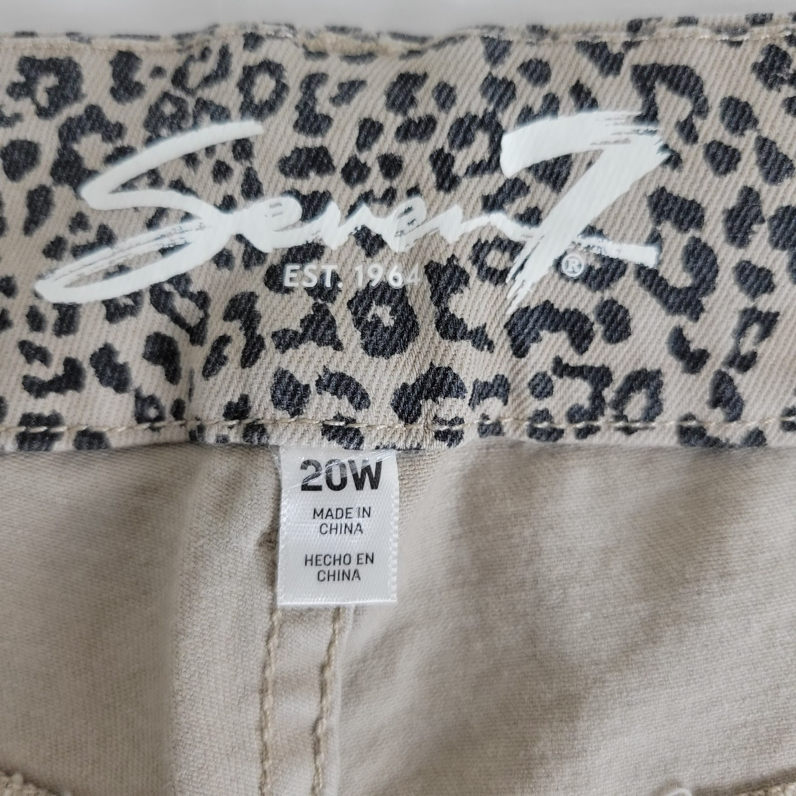Seven7 Tummyless High Rise Comfy Stretch Skinny Jean Womens 20W LEOPARD