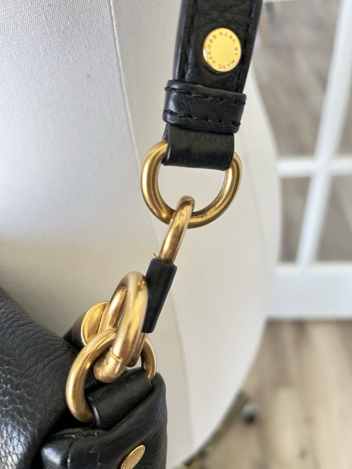Marc by Marc Jacobs Black Medium Crossbody Bag Magnetic Flap Gold Hardware EUC