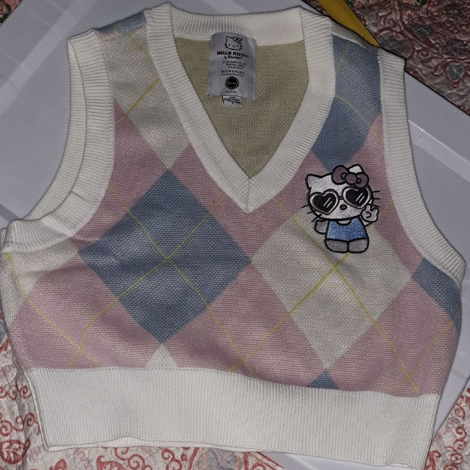 Hello Kitty Cream and Gray Knit Top