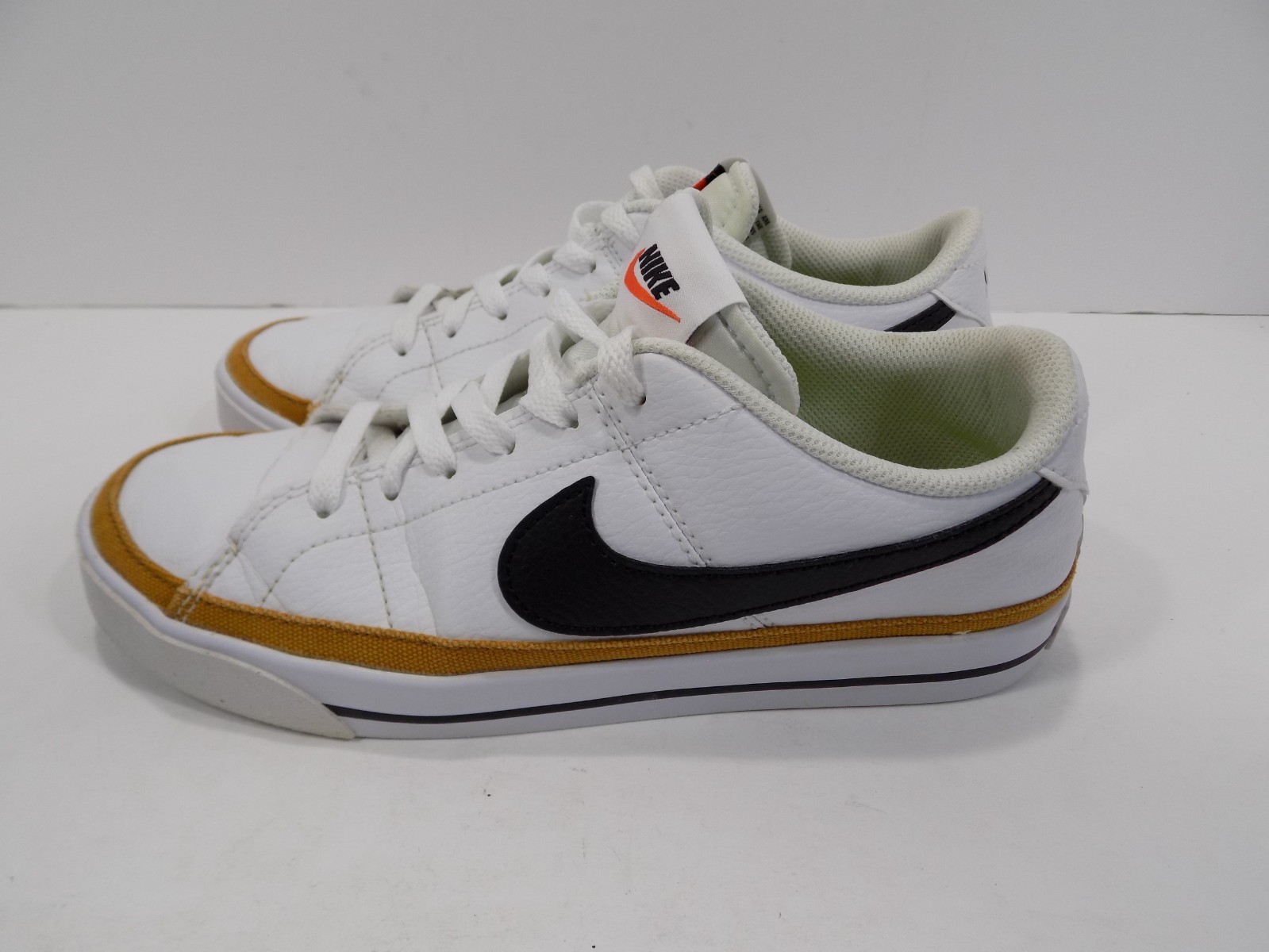 Nike Womens Court Legacy Next Nature DH3161-100 White Casual Shoes Sneakers Sz 8
