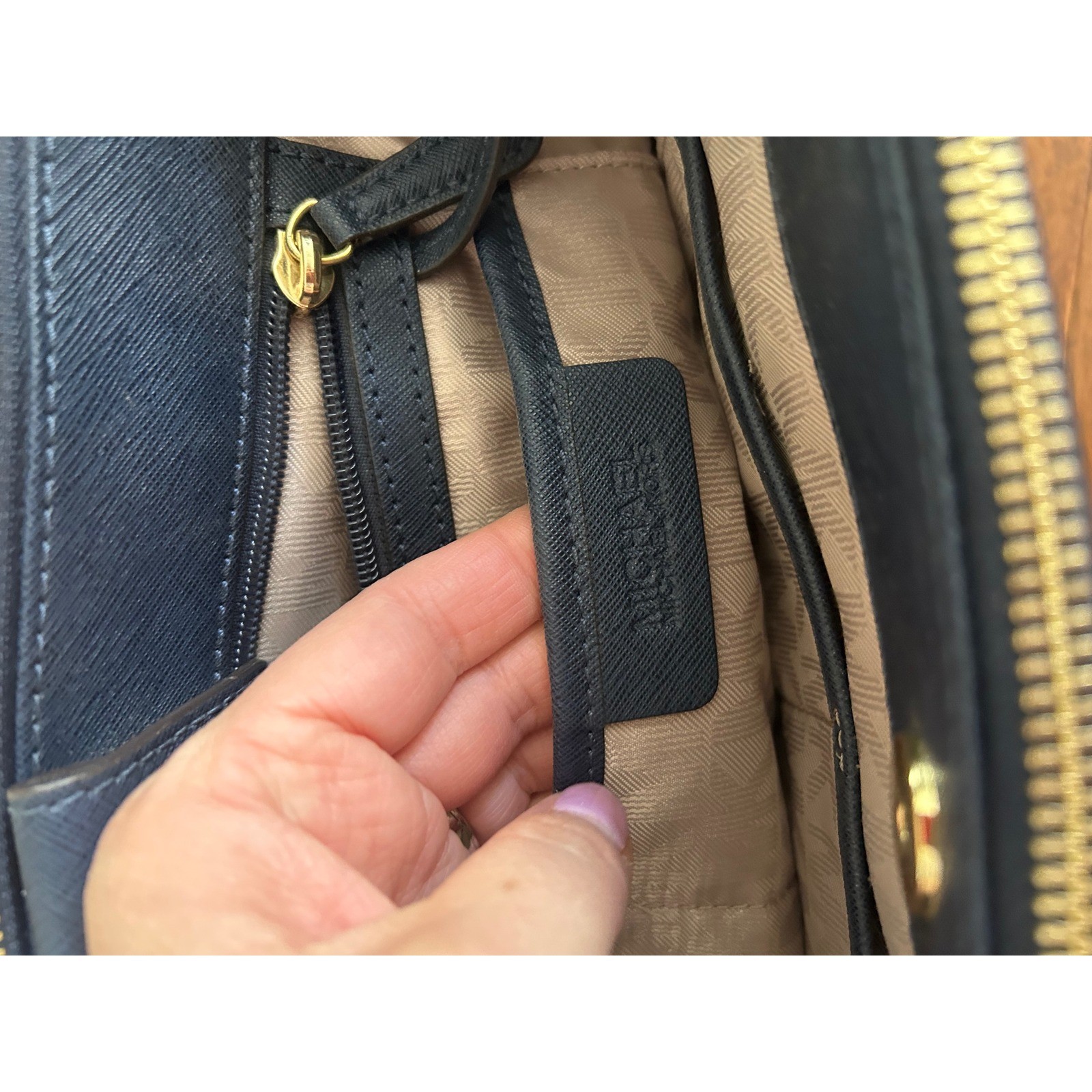 Michael Kors Savannah Navy Blue Saffiano Leather Satchel Crossbody Bag Gold Tone
