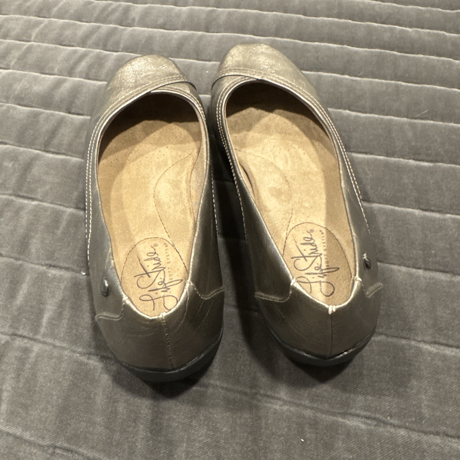 EUC LifeStride Ballet Flats Featuring Soft System Comfort Technology Size 9.5