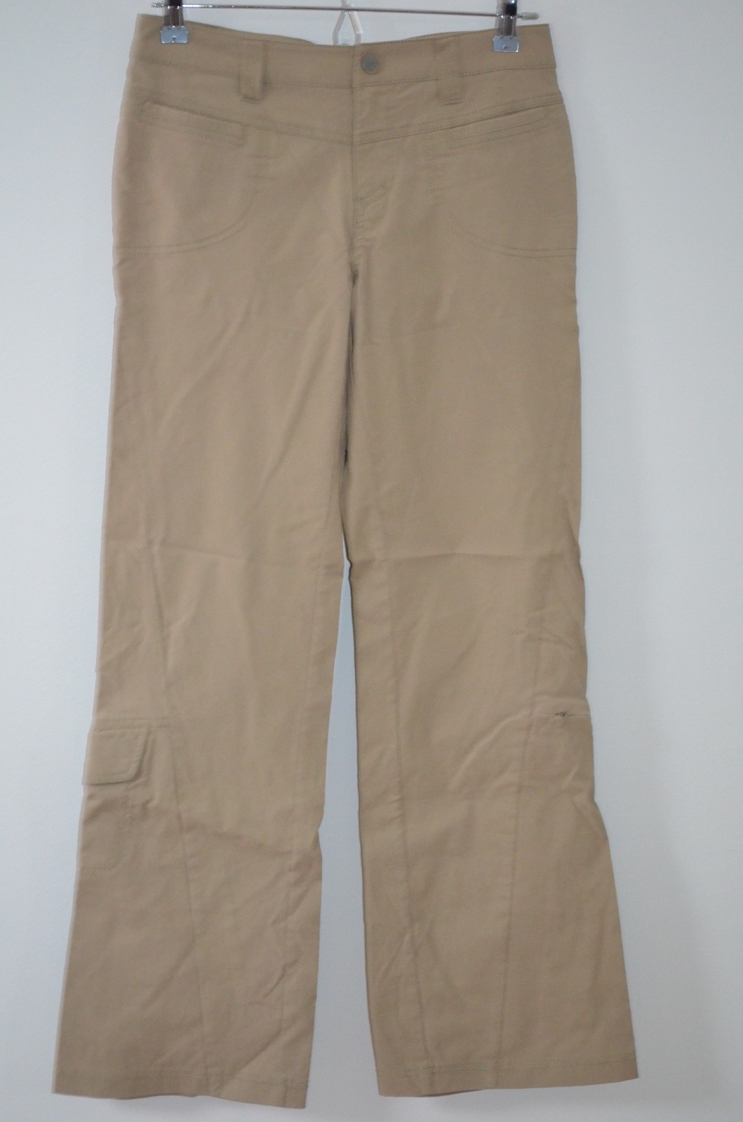 Athleta Beige 95% Nylon/5% Spandex Straight Leg Casual Pants Size 4/30″ Inseam