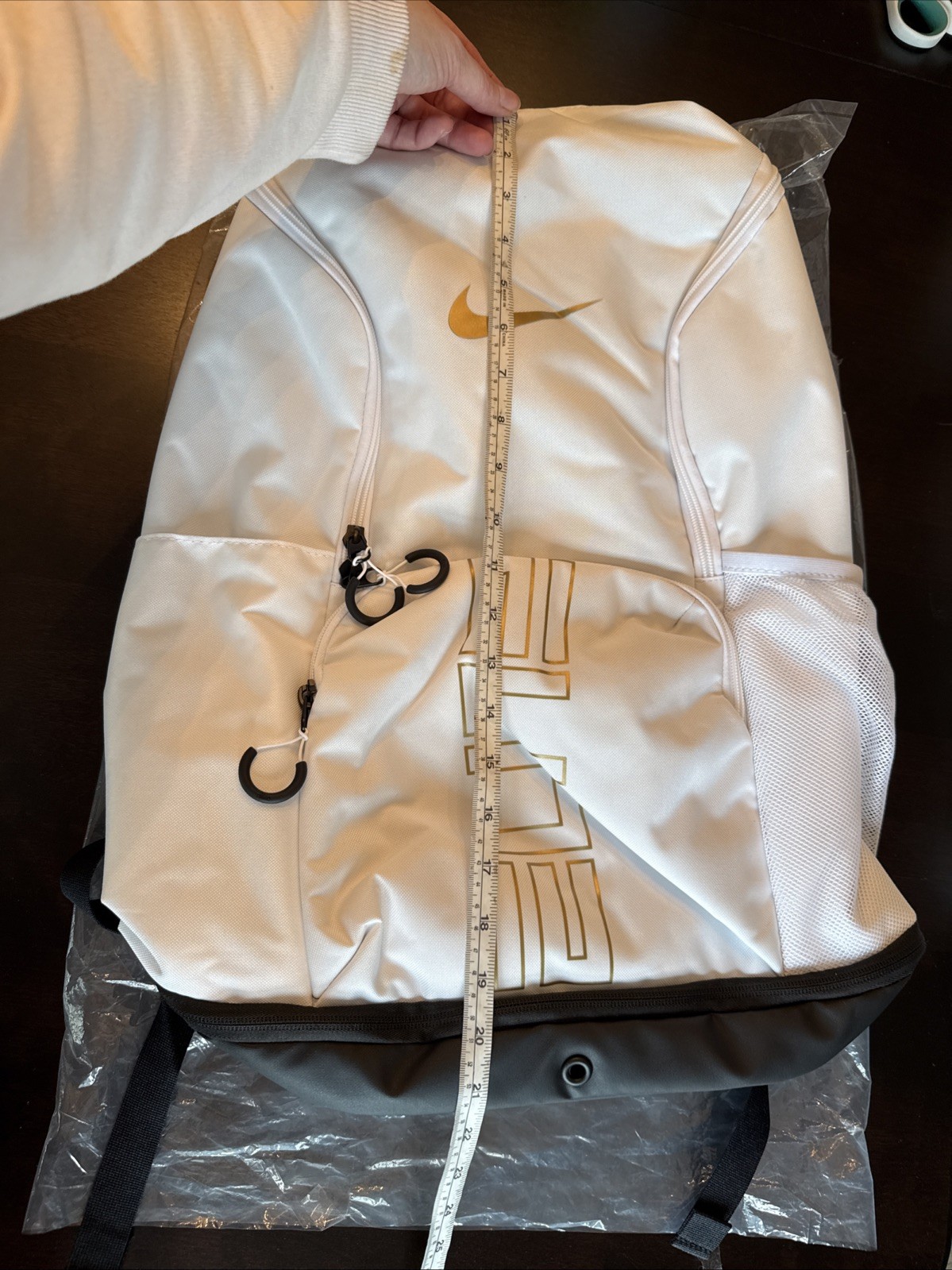 NIKE HM9965-100 Varsity Elite Backpack (32L) White Gold Black
