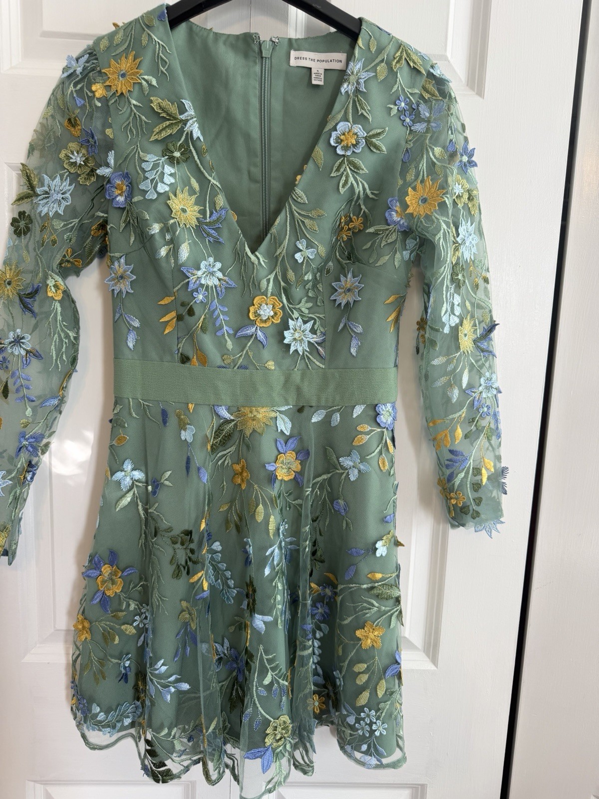 Dress The Population S Green Floral Embroidered Mesh V-Neck Lined Zip Mini Dress