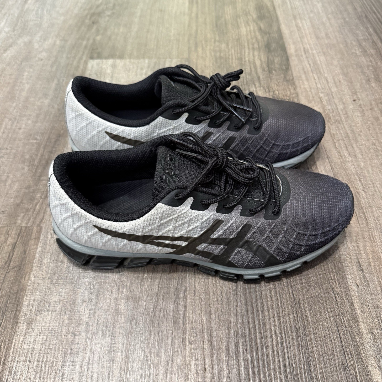 ASICS Gel Quantum 180 4 – Black-Dark Grey – Size 8 Men’s – 1021A104-002