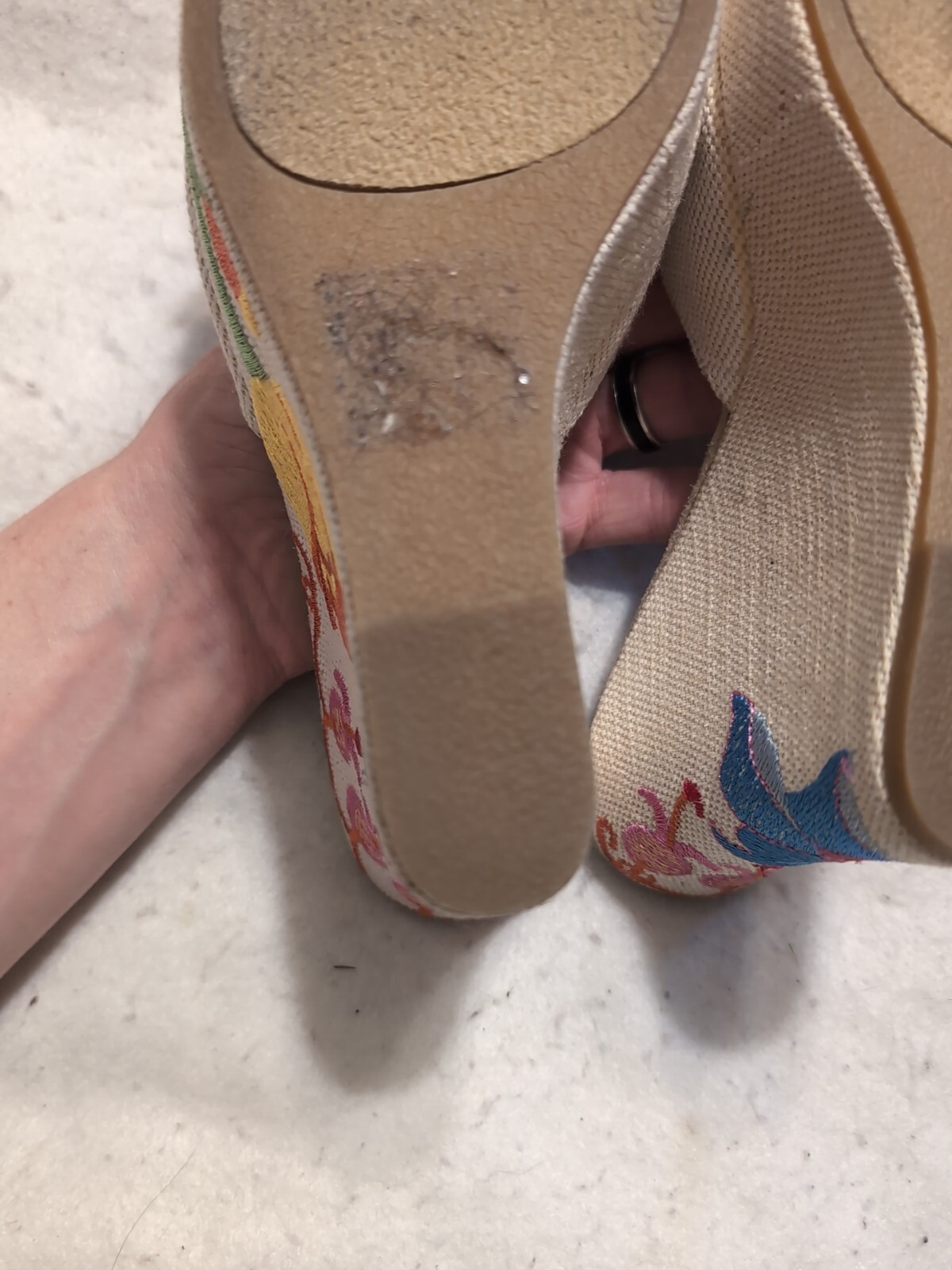Bongo Vintage Y2K Embroidered Floral Platform Wedge Sandals Size 9