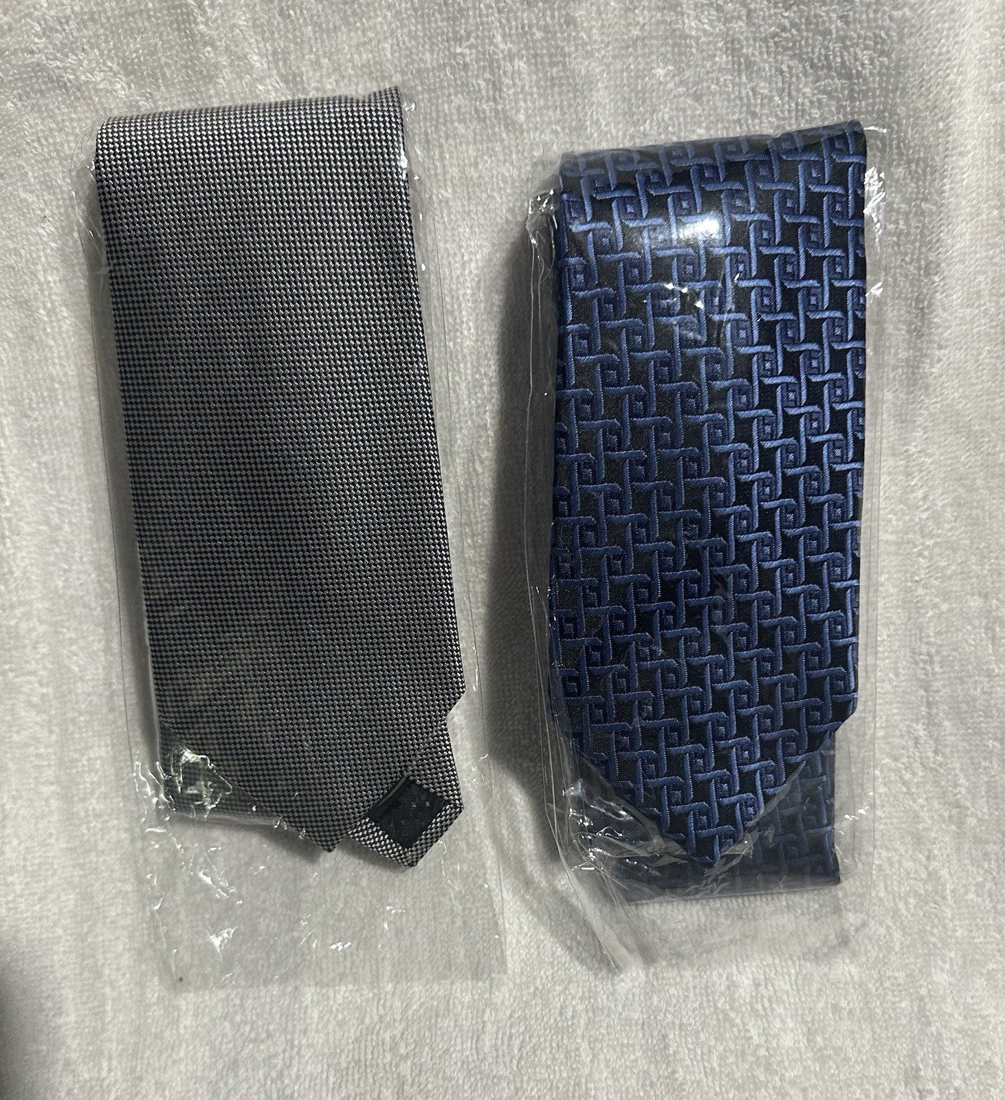 WeiShang Necktie Brand New In Package 2 ties