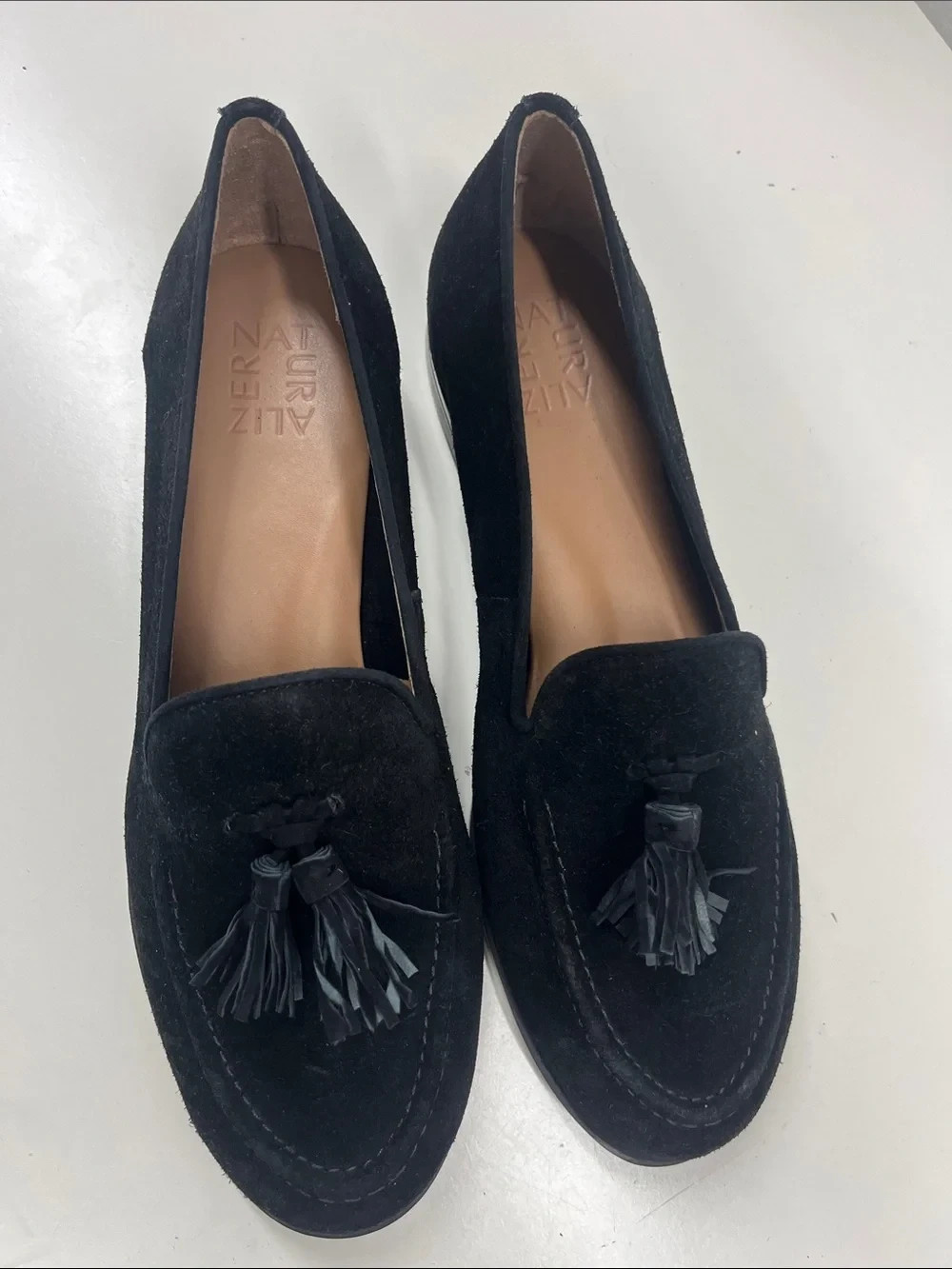 New Naturalizer Santana Loafer in Black Suede Size 9.5