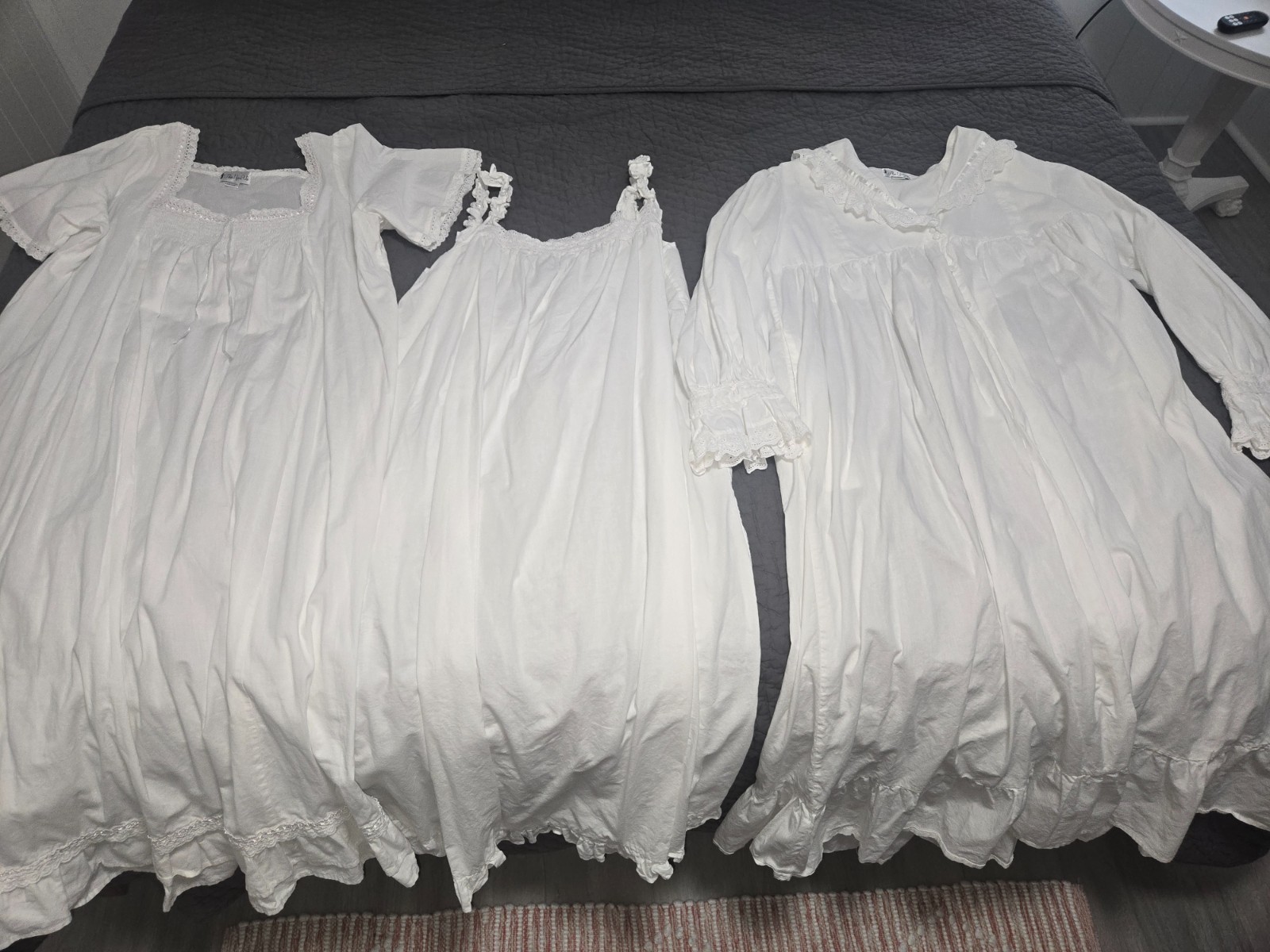 3pc Victorian The 1 for U – Long Sleeve Embroidered Robe & 2 Nightgowns XXXL us