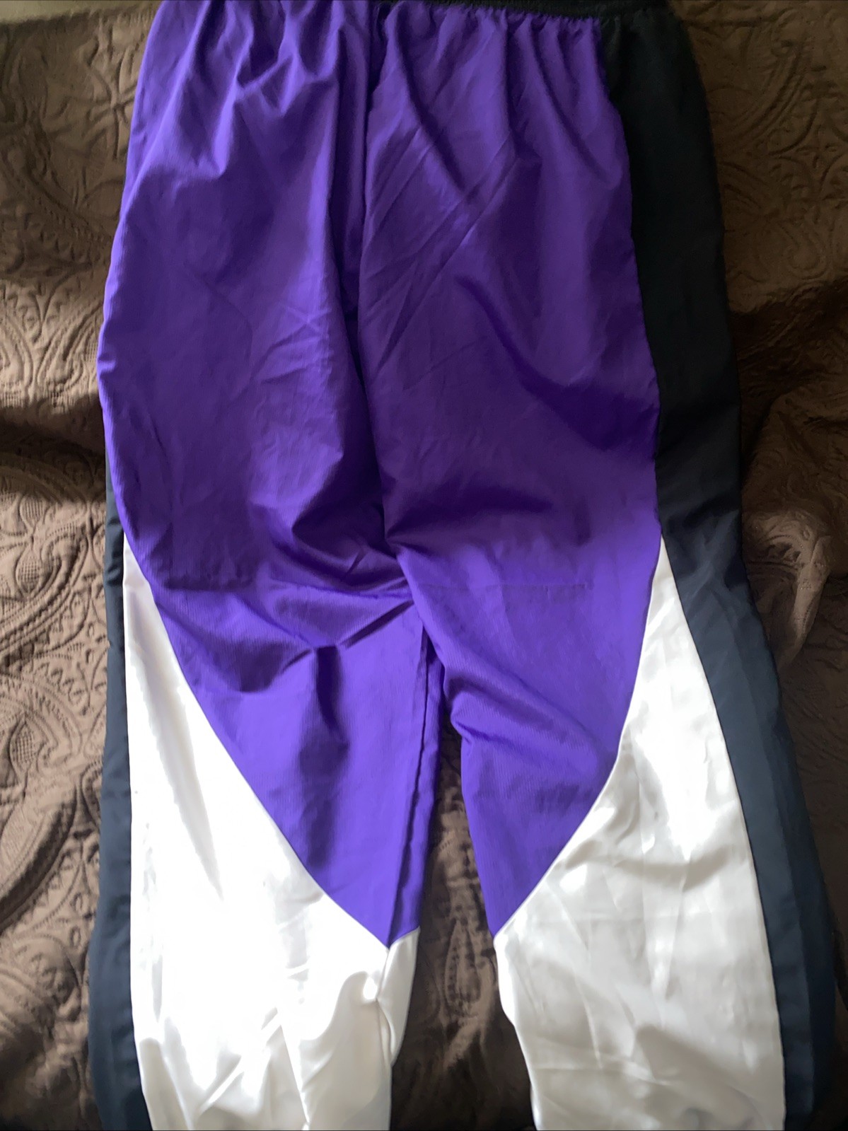 Nike Force Windbreaker Jogging Pants Size Extra Large Purple Black And White