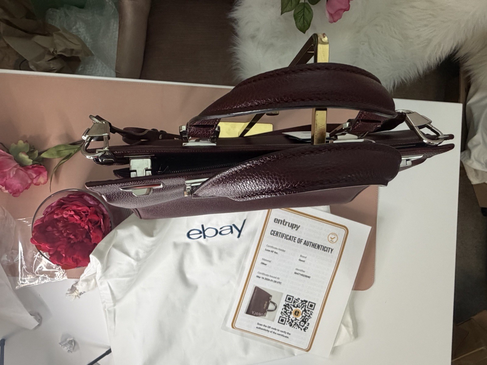 Gucci Zumi Grained Leather Medium Top Handle Shoulder Bag Burgundy Entrupy COA