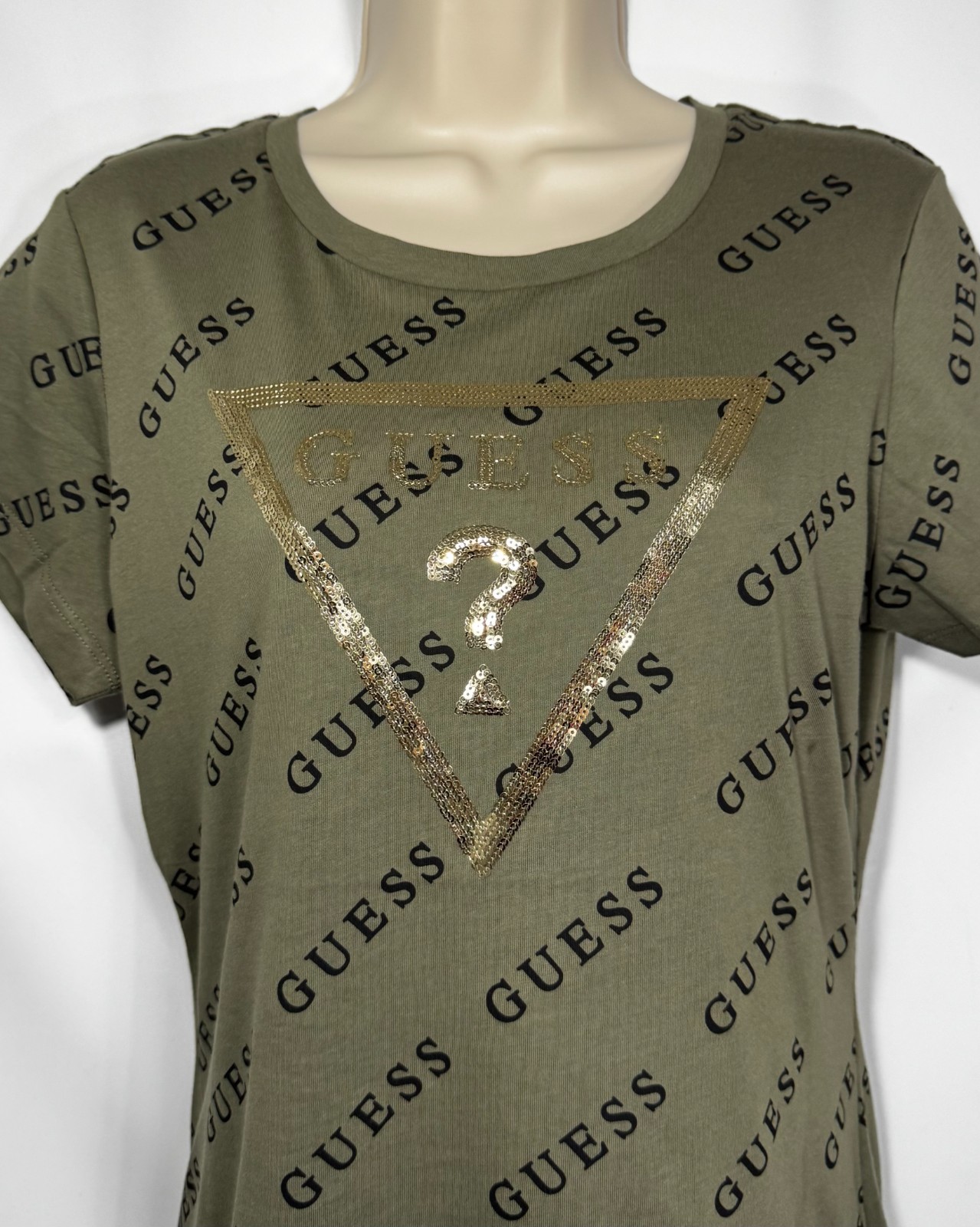 Guess Women’s Dolores All Over Print Logo Crew Tee Size Large Sand Dollar