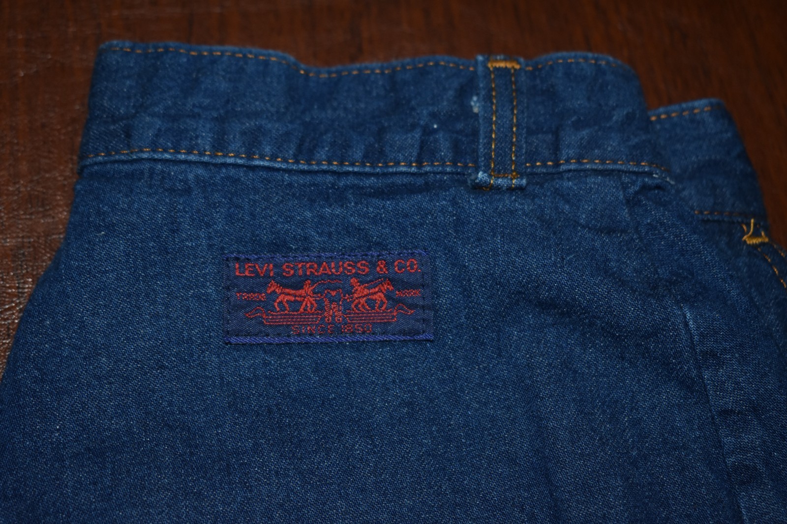 Vintage LEVI STRAUSS & CO BIG E ultra high waisted womens jeans Size 28 waist