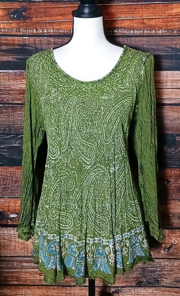 India Boutique Peasant Top Free Size Green Bohemian Sequin Flare Sleeve NWT