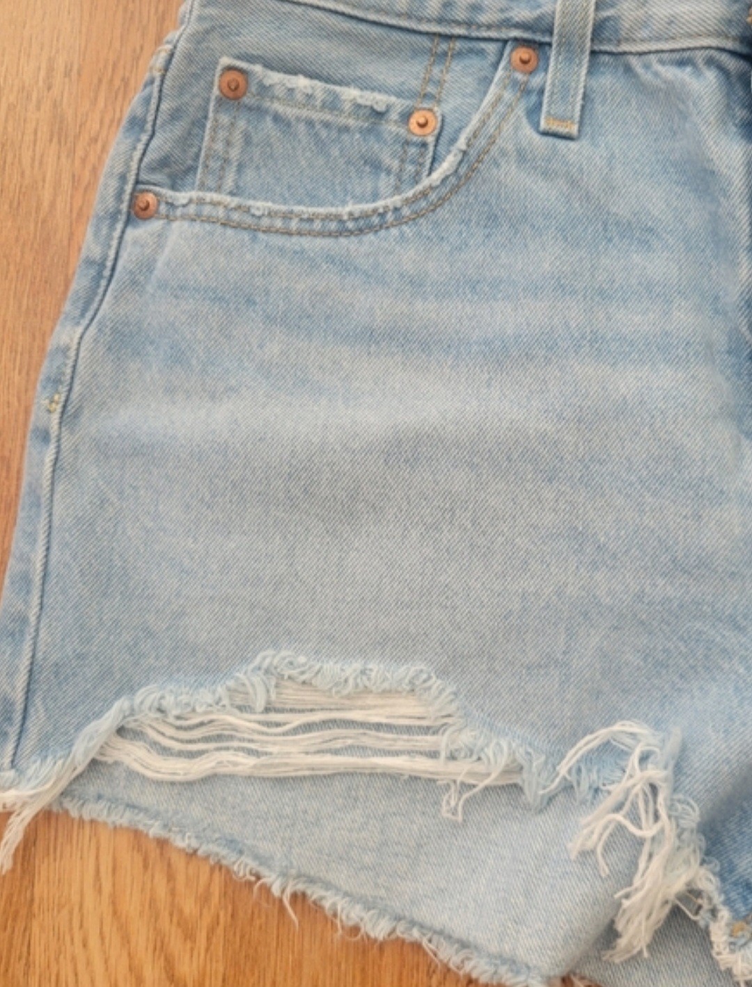 Levi’s 501 Original Fit Women’s High-Rise Shorts