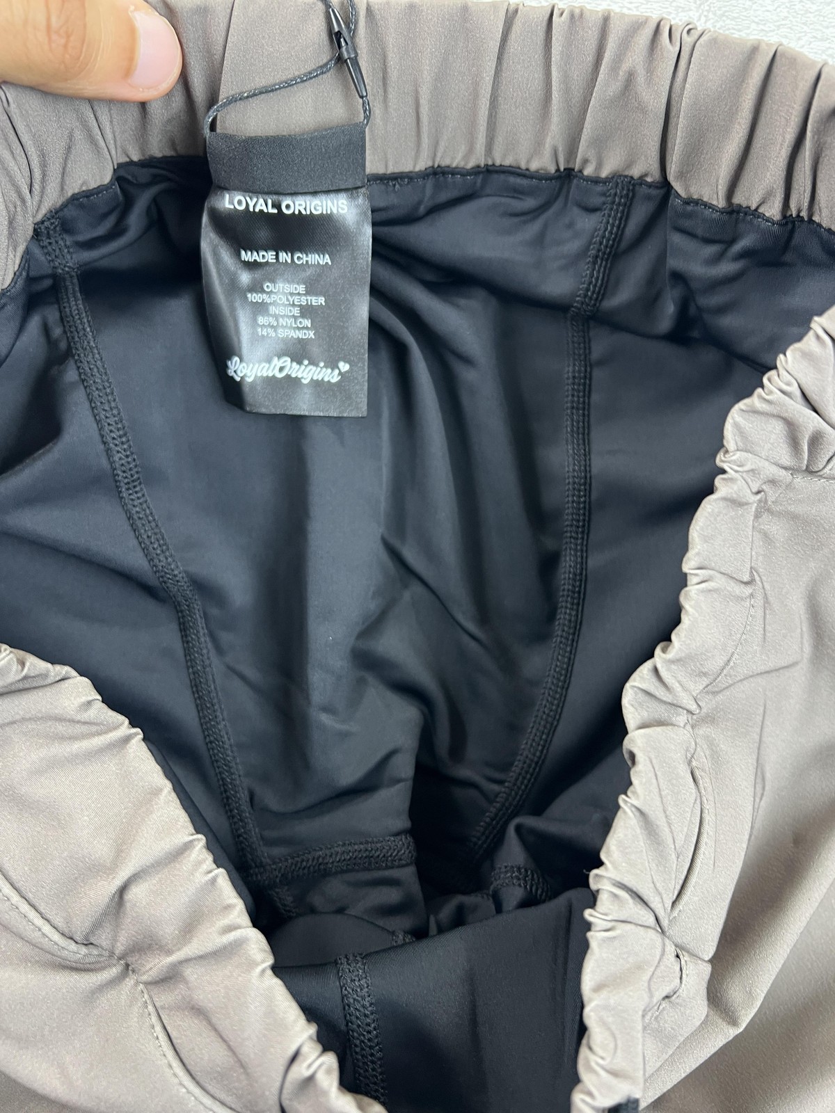 Loyal Origins 2-in-1 Compression Shorts Mens Medium Brown Running Gym Workout